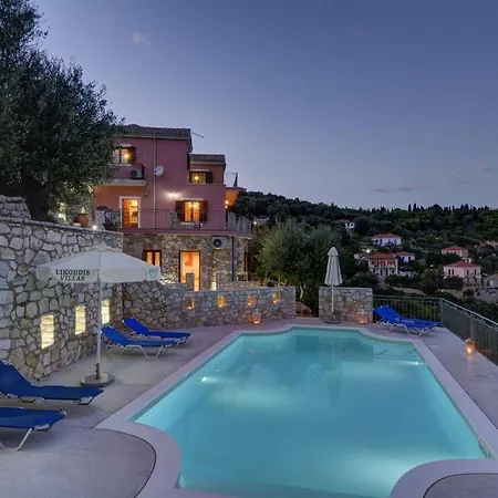 Likoudis ,on The Kioni,ionian Islands Ithaca, 아파트호텔 Kionion