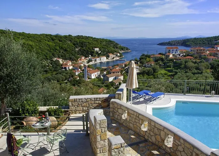 Aparthotel Likoudis ,on The Kioni,ionian Islands Ithaca, Kionion
