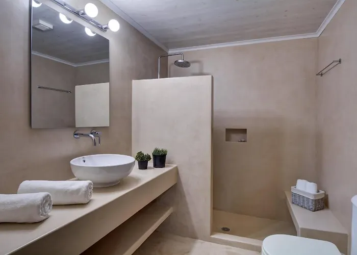 Aparthotel Likoudis ,on The Kioni,ionian Islands Ithaca, 4*