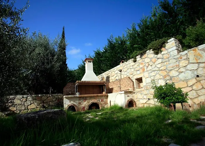 Likoudis ,on The Kioni,ionian Islands Ithaca, Aparthotel Kionion