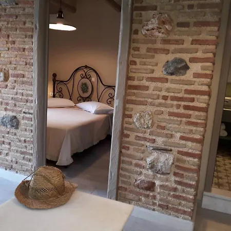 Aparthotel Likoudis Villas Suites,Traditional Ithacan Hospitality Above Kioni Harbot