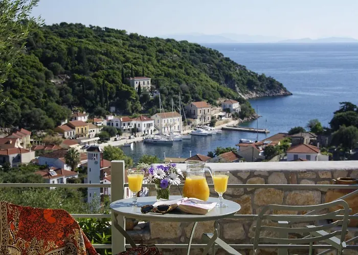 Aparthotel Likoudis ,on The Kioni,ionian Islands Ithaca,